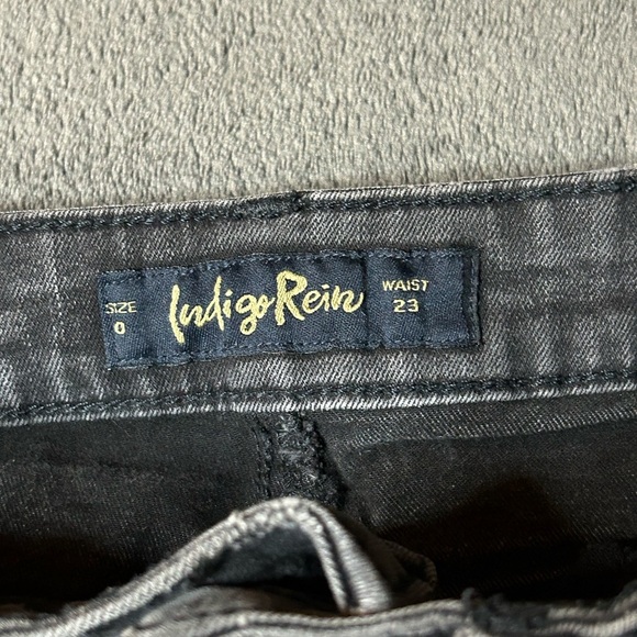 Indigo Rein Size 23 High Waisted Distressed Black Jean Shorts - Picture 5 of 6